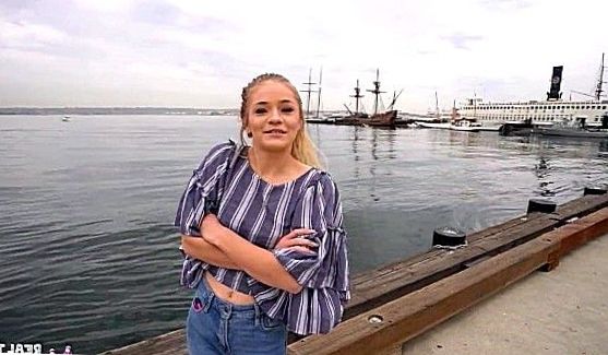 Раком подружку с пробкой в попе, порно видео